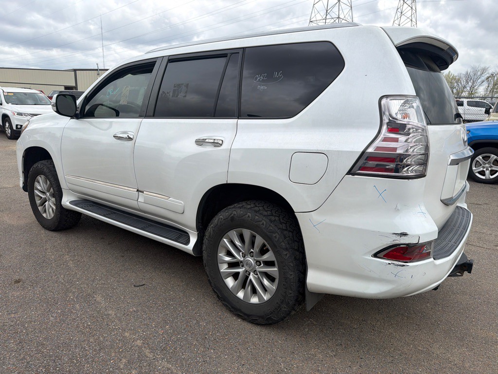 2014 Lexus GX Image 6