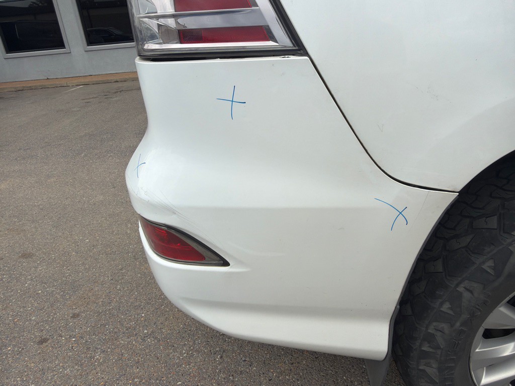 2014 Lexus GX Image 8