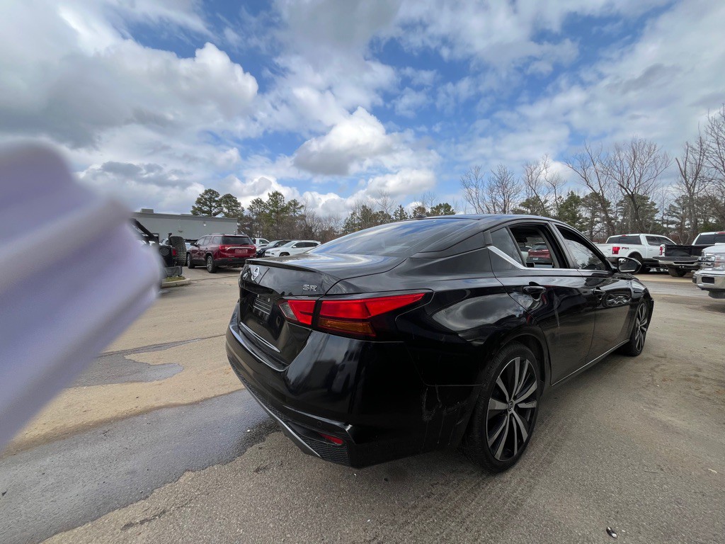 2020 Nissan Altima Image 3