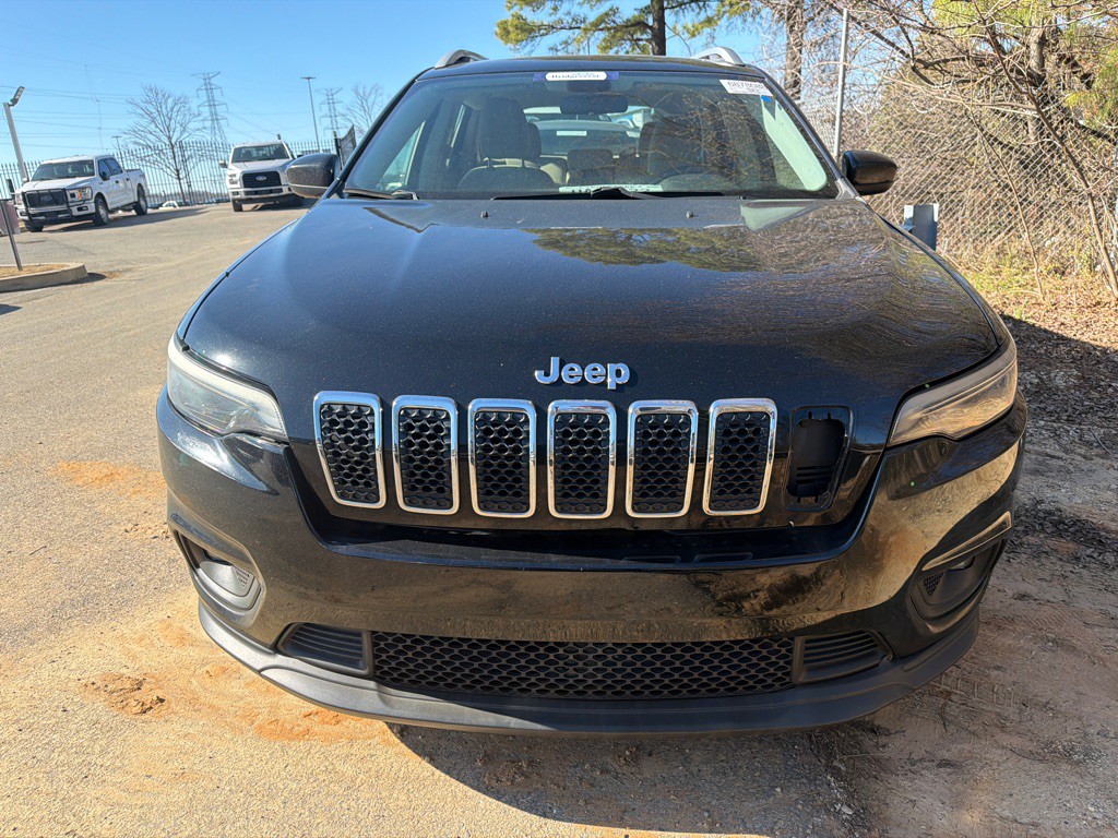 2019 Jeep Cherokee Image 2