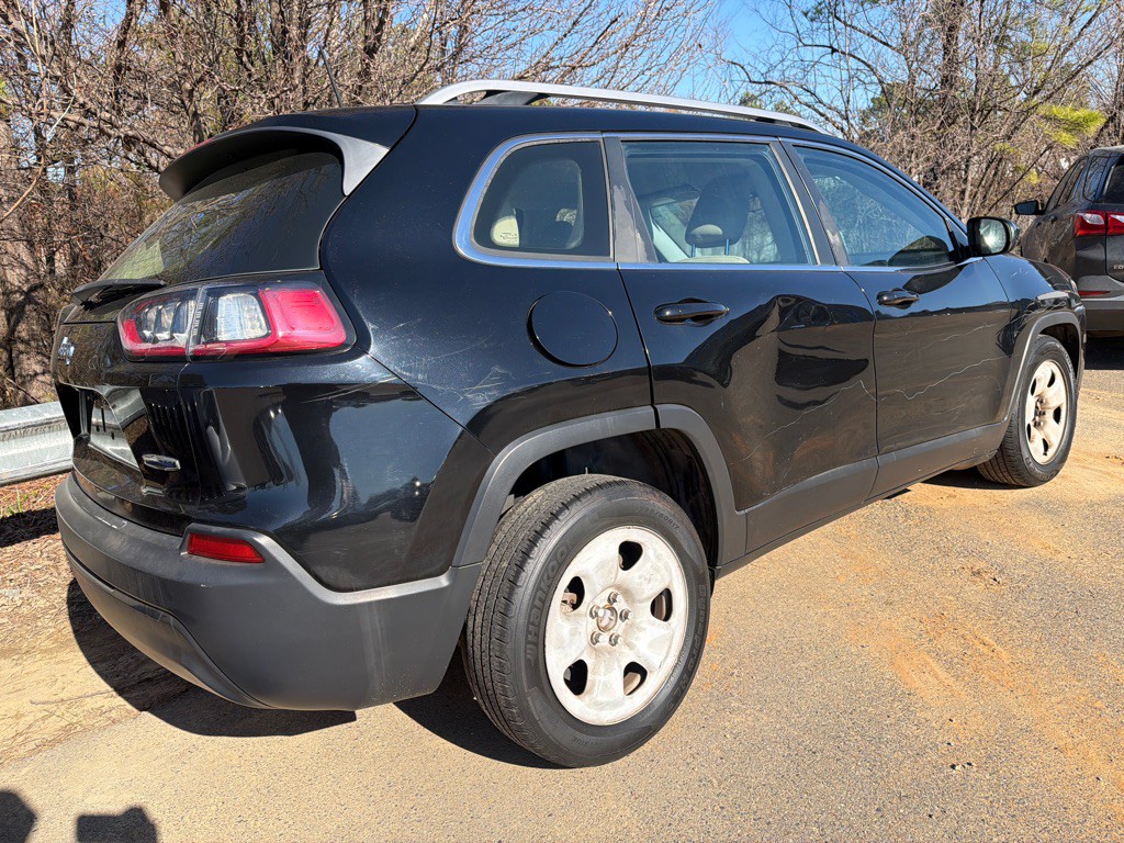 2019 Jeep Cherokee Image 4