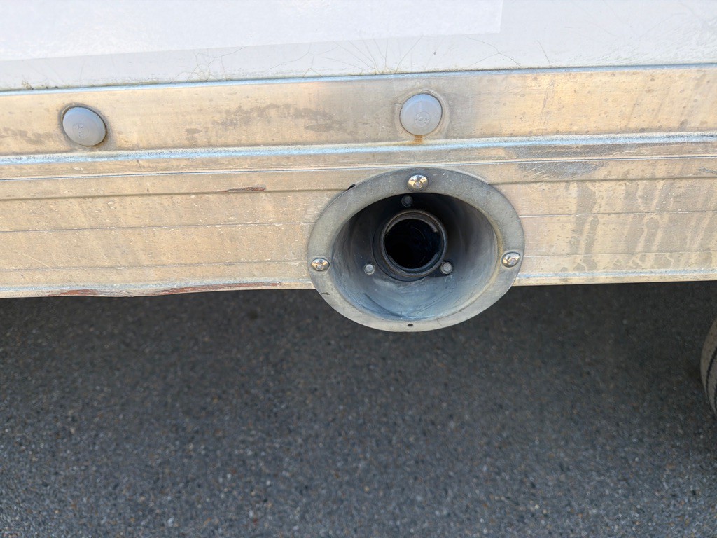 2011 Chevrolet Express Image 7