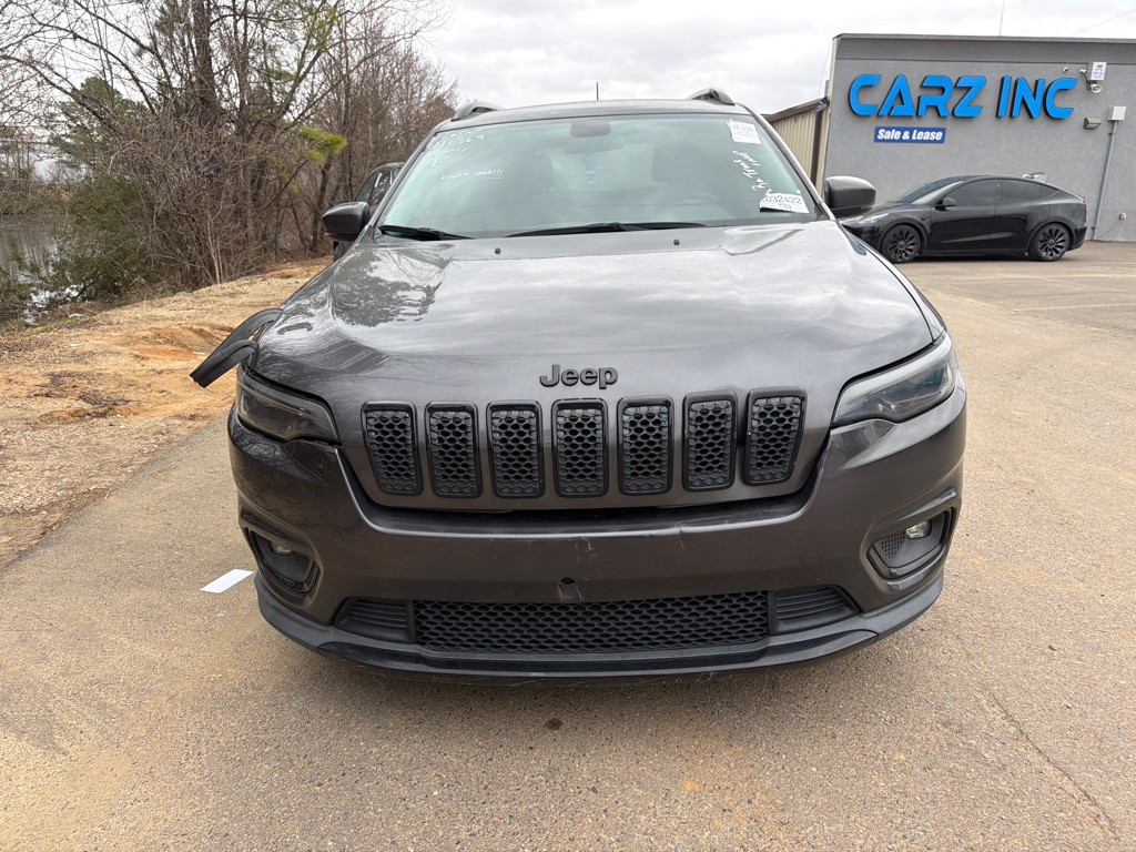 2019 Jeep Cherokee Image 2