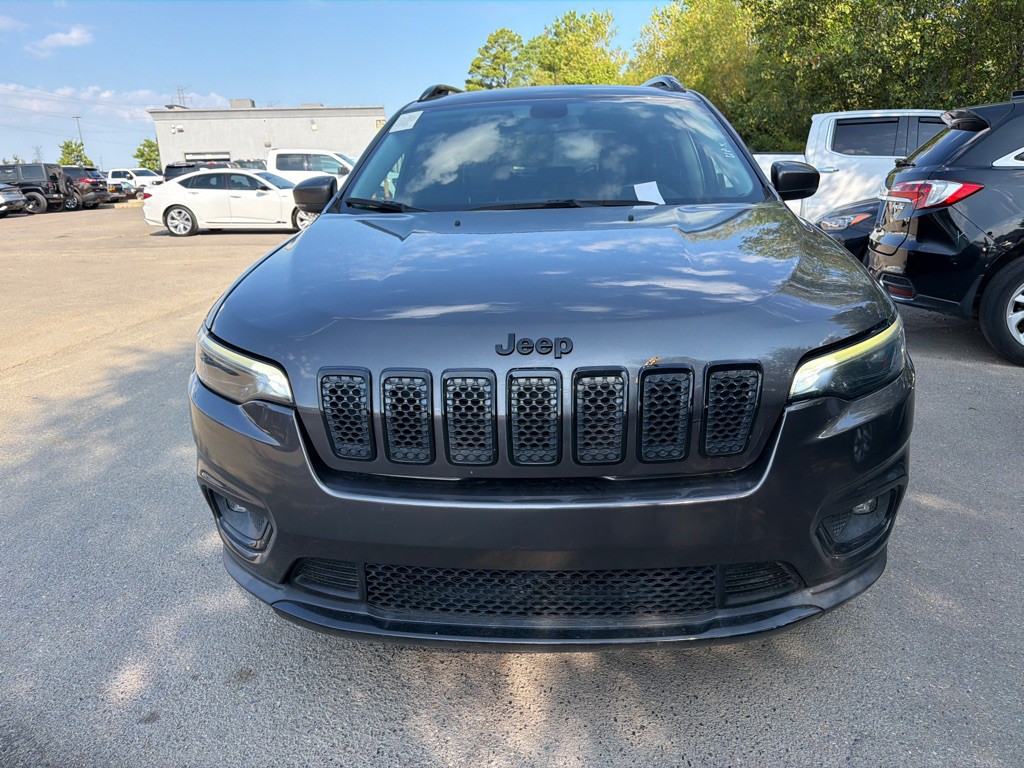 2019 Jeep Cherokee Image 2