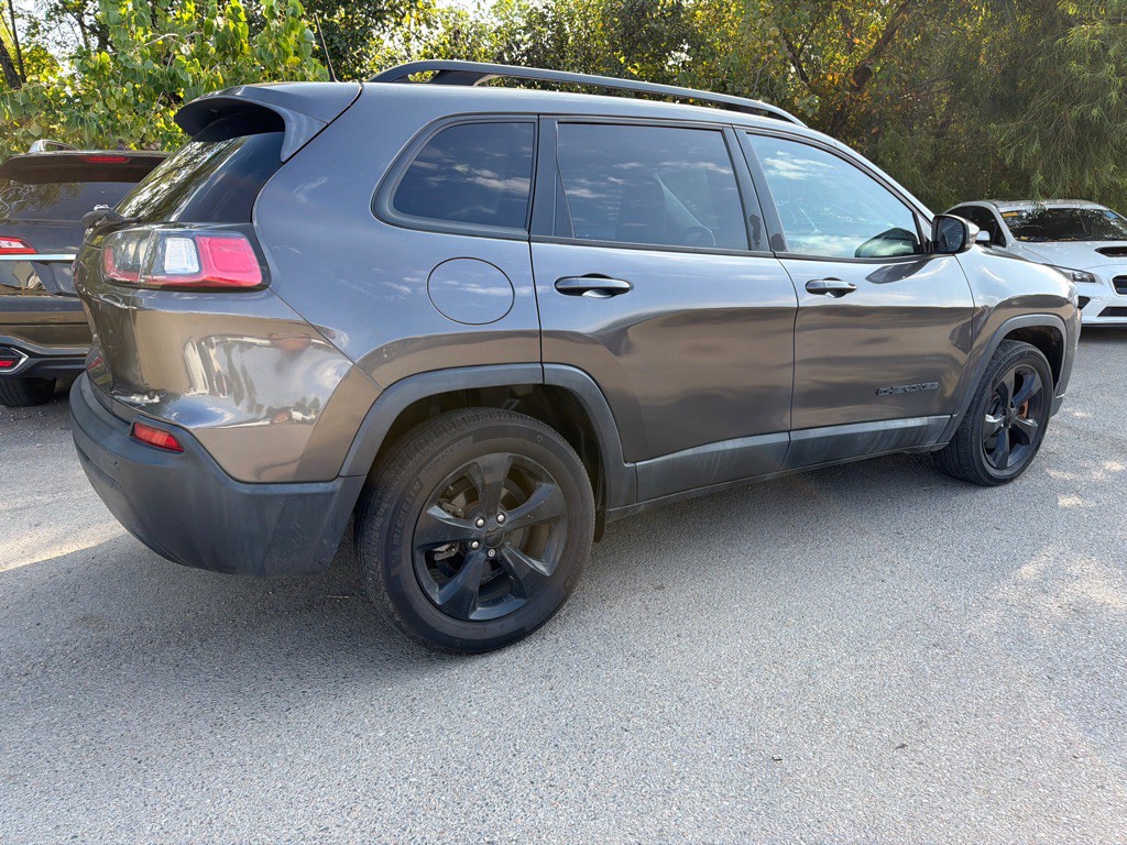 2019 Jeep Cherokee Image 4