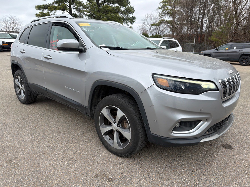 2019 Jeep Cherokee Image 3
