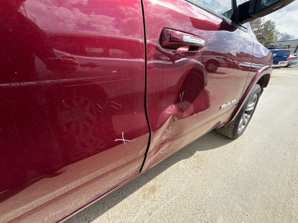 2021 RAM 1500 Image 9