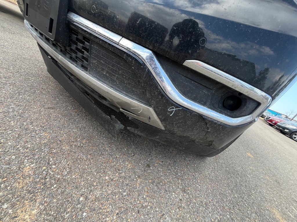 2019 GMC Acadia Image 2