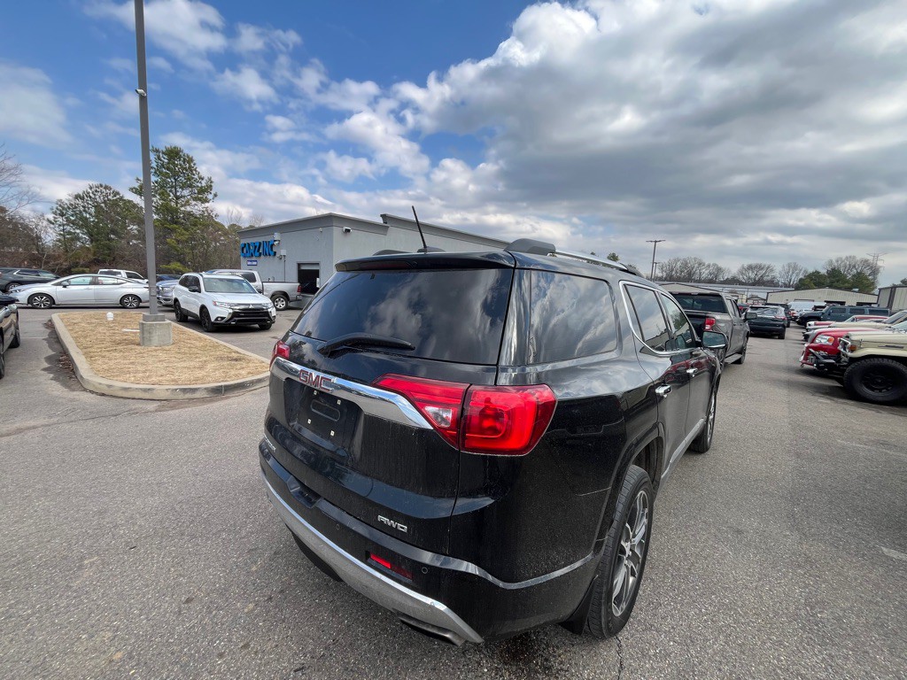 2019 GMC Acadia Image 3