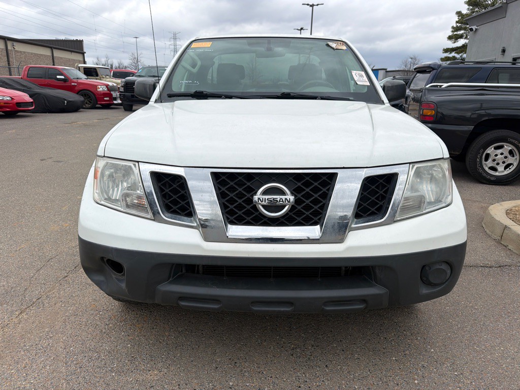 2018 Nissan Frontier Image 2