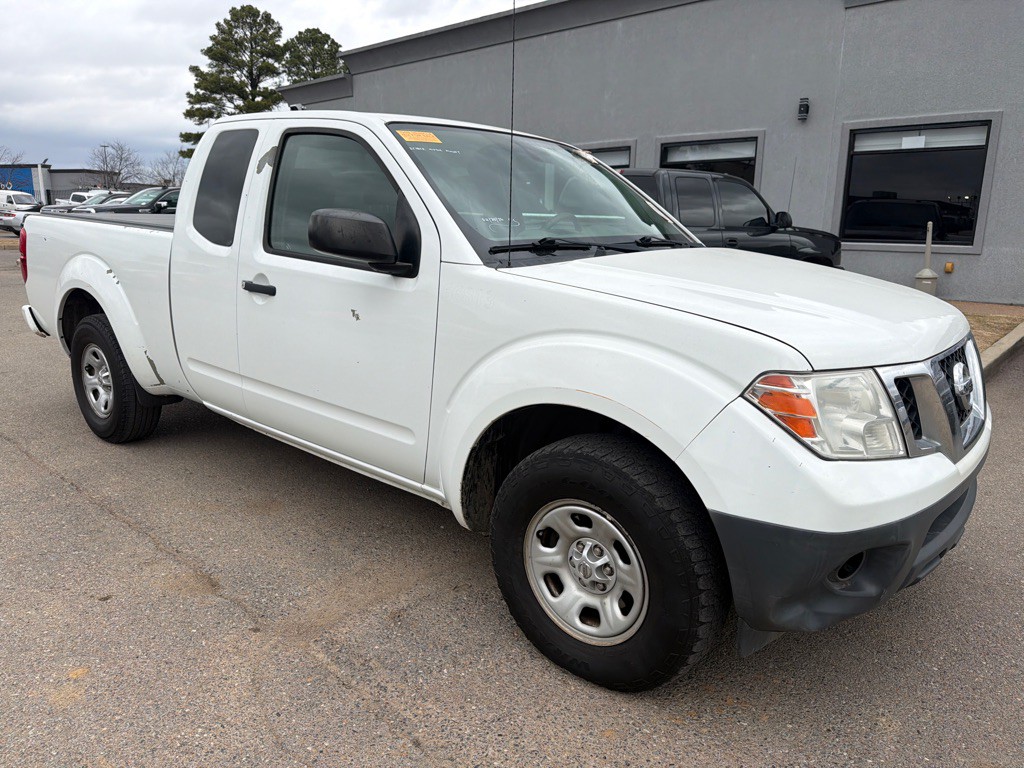 2018 Nissan Frontier Image 3