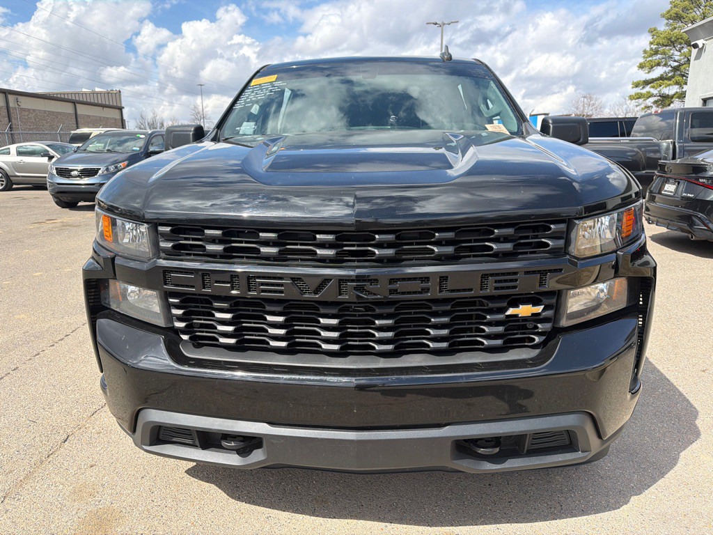 2019 Chevrolet Silverado 1500 Image 2