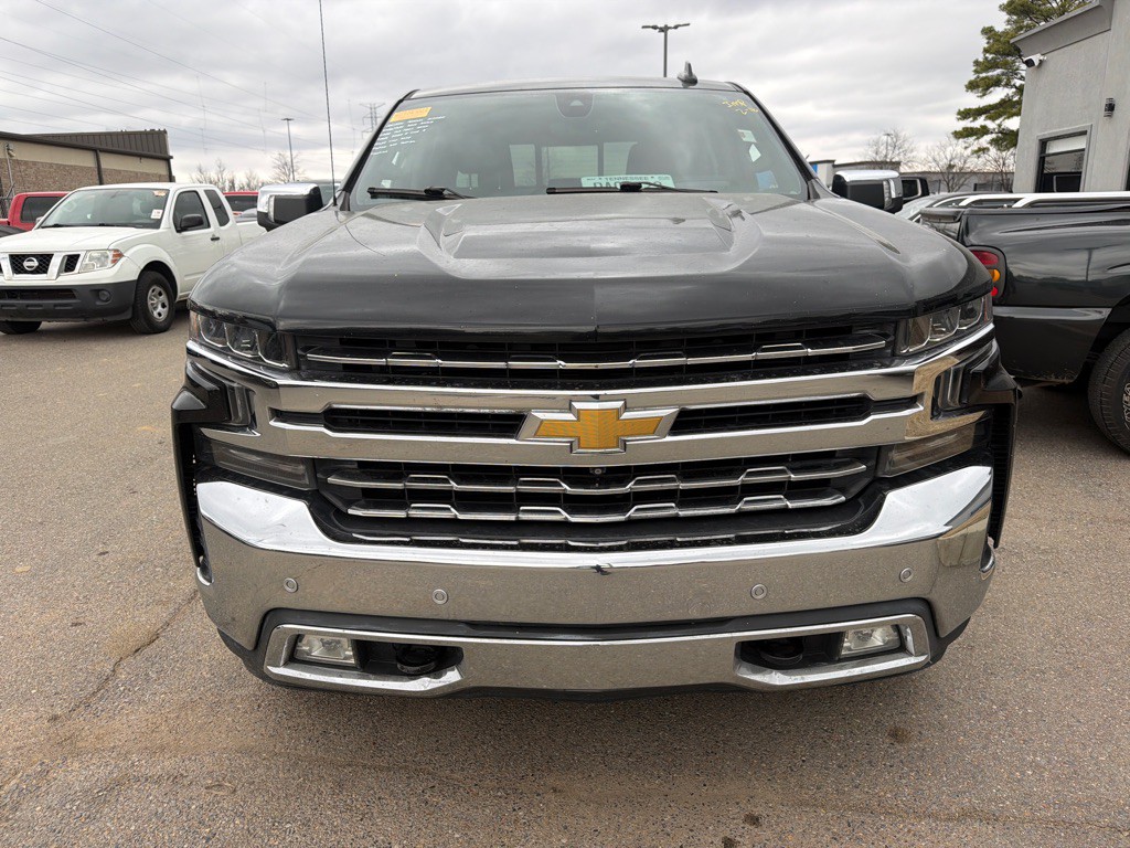 2021 Chevrolet Silverado 1500 Image 2
