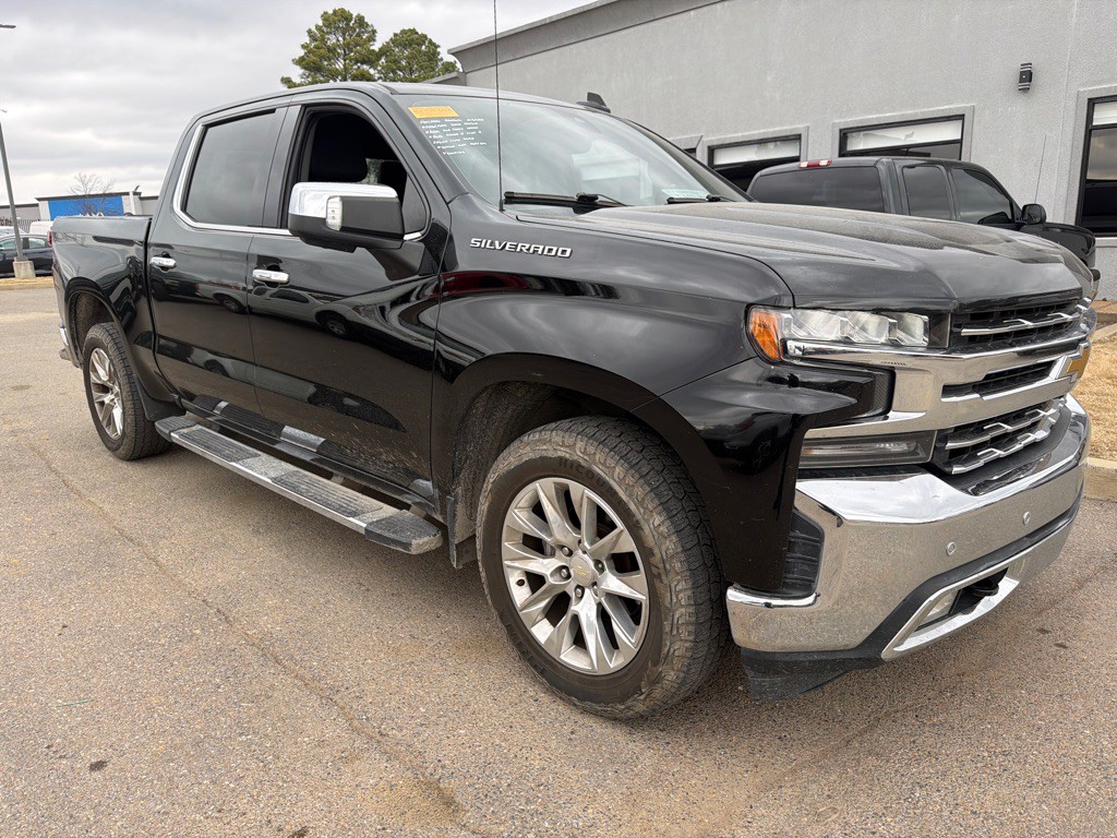 2021 Chevrolet Silverado 1500 Image 3