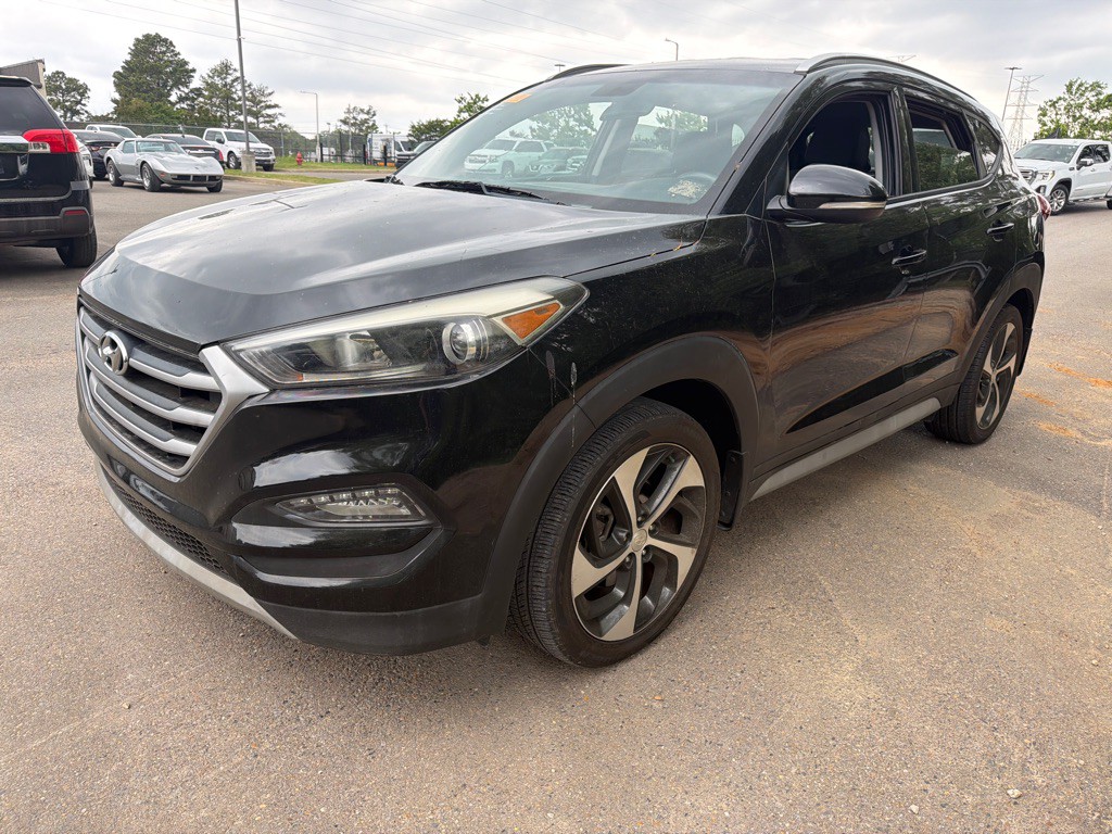 2017 Hyundai Tucson Image 1
