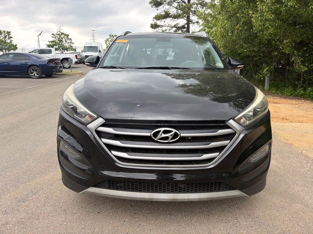 2017 Hyundai Tucson Image 2