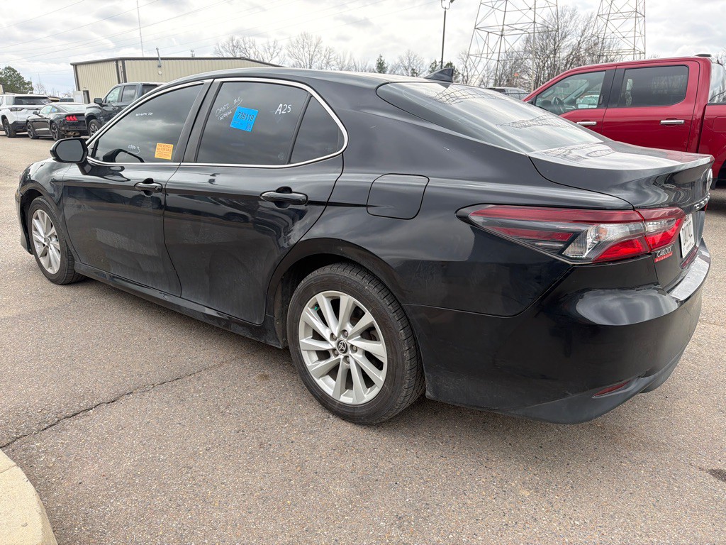 2022 Toyota Camry Image 6