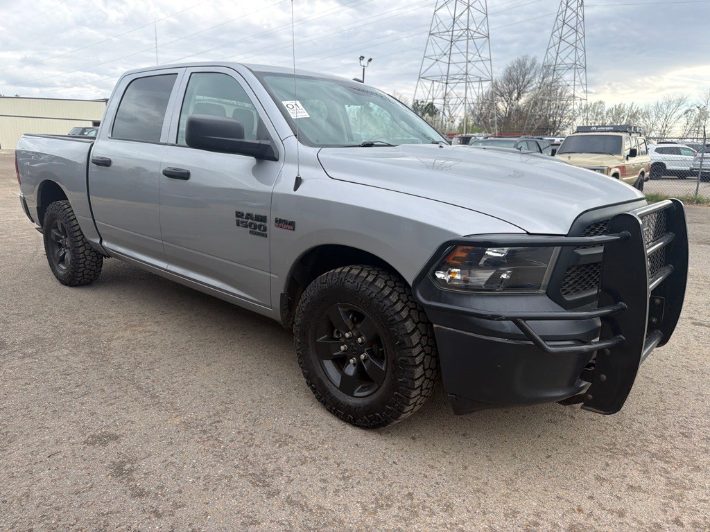 2022 RAM 1500 Image 3