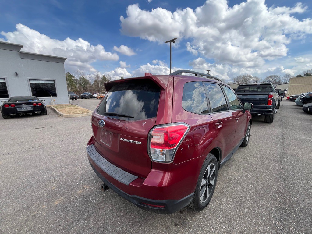 2018 Subaru Forester Image 5