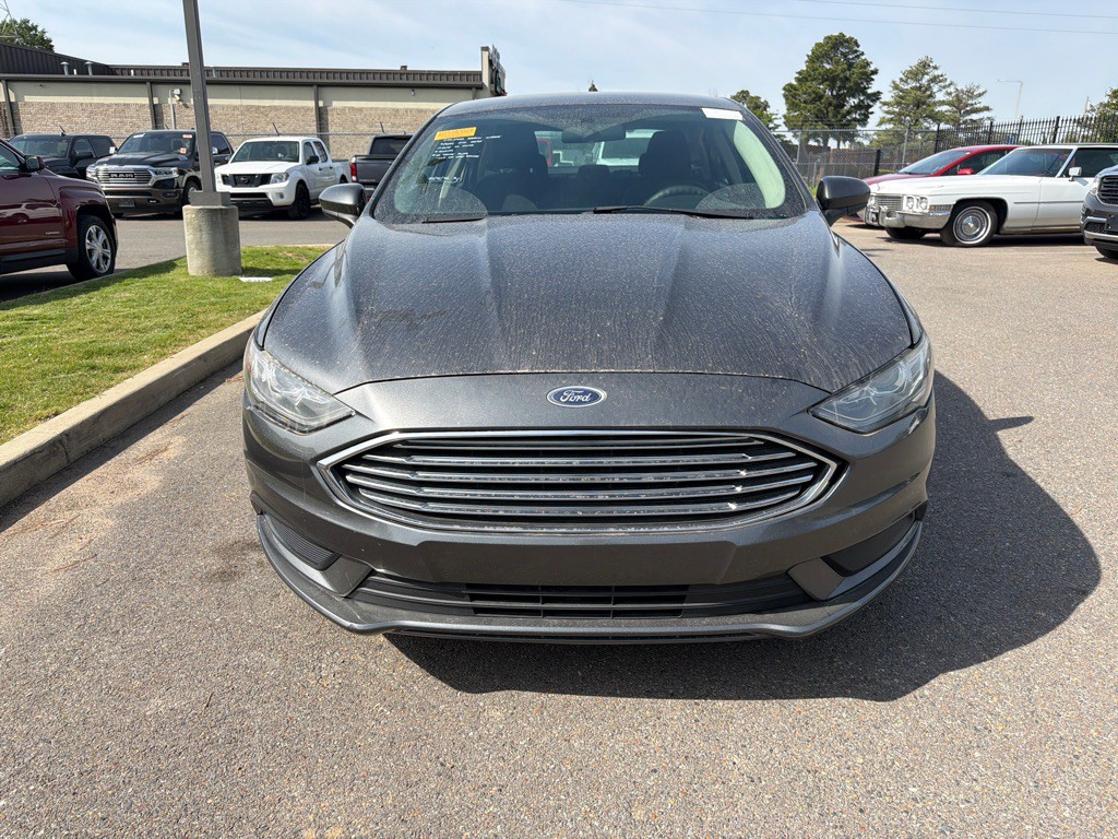 2018 Ford Fusion Image 2