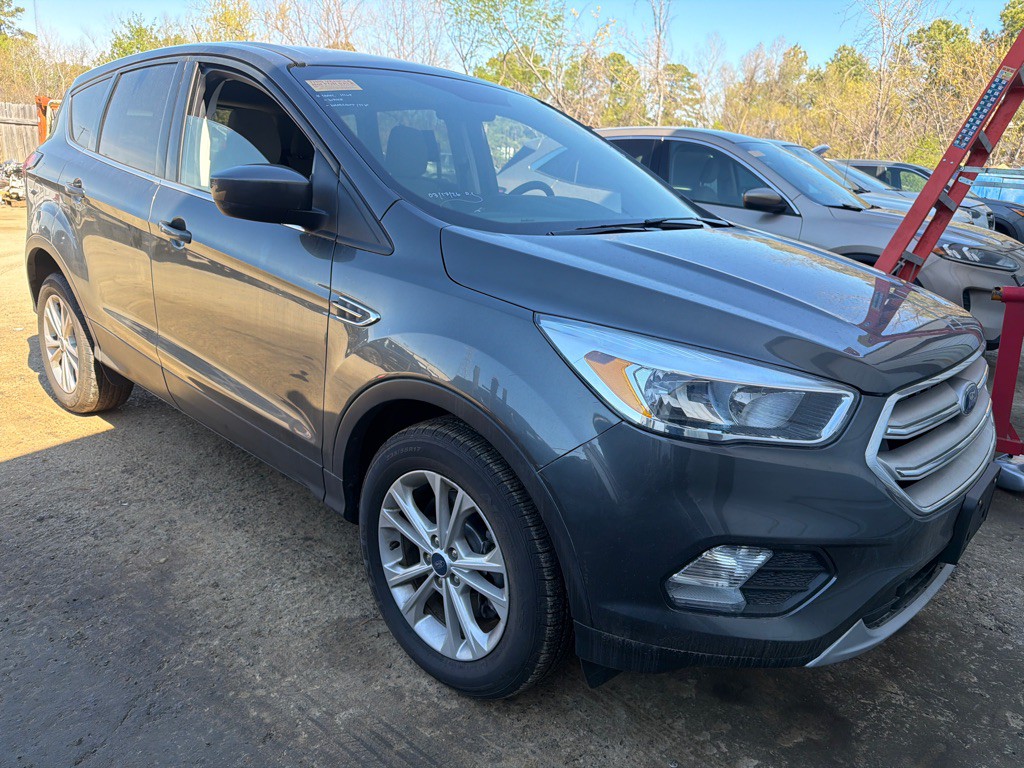 2019 Ford Escape Image 3