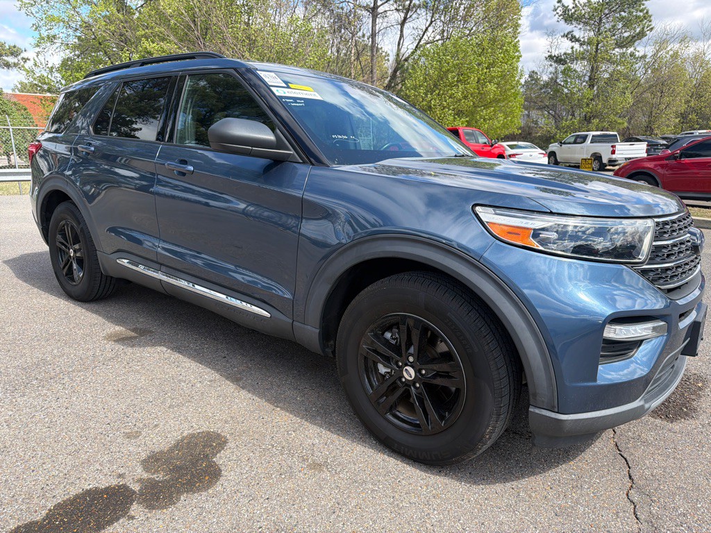 2020 Ford Explorer Image 3