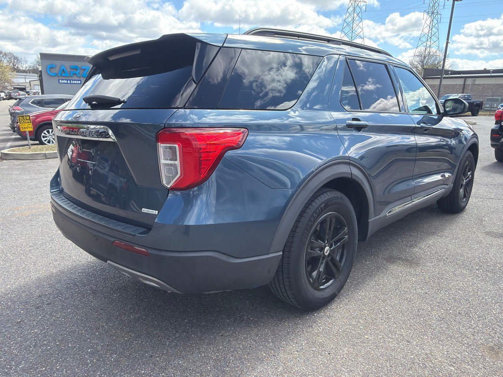 2020 Ford Explorer Image 4
