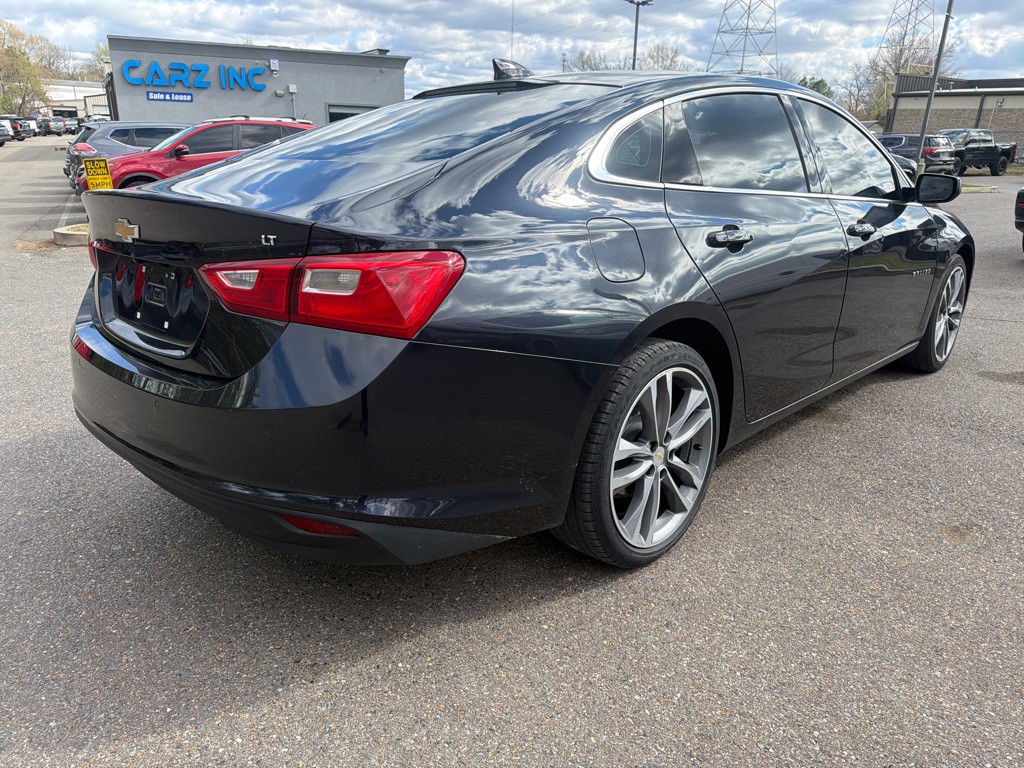 2023 Chevrolet Malibu Image 4