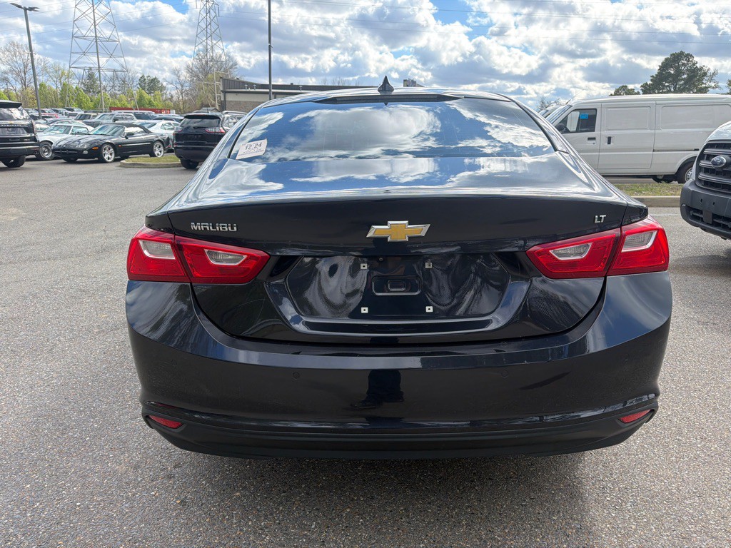 2023 Chevrolet Malibu Image 5