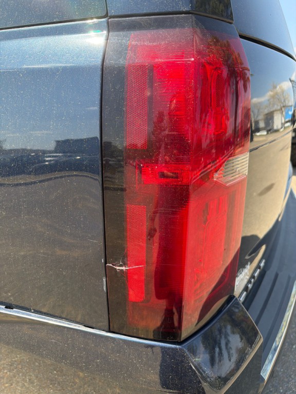 2017 Chevrolet Tahoe Image 8