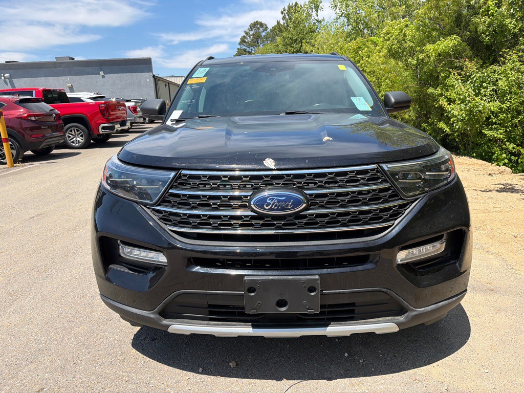 2022 Ford Explorer Image 2