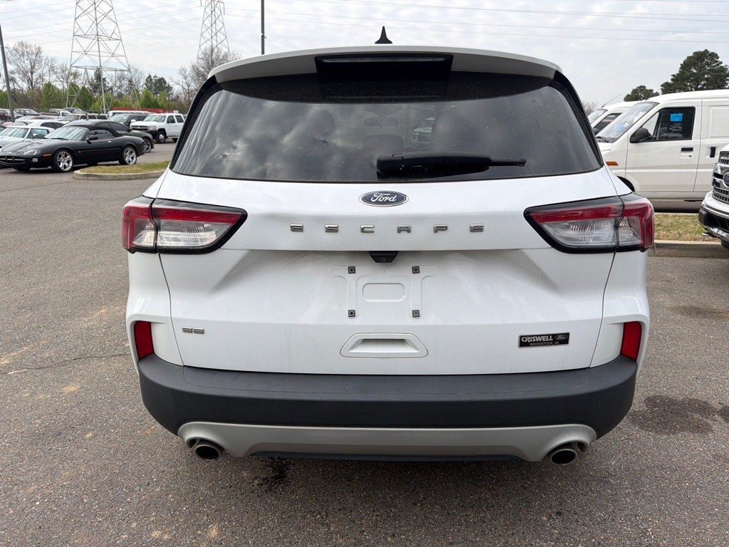 2022 Ford Escape Image 5