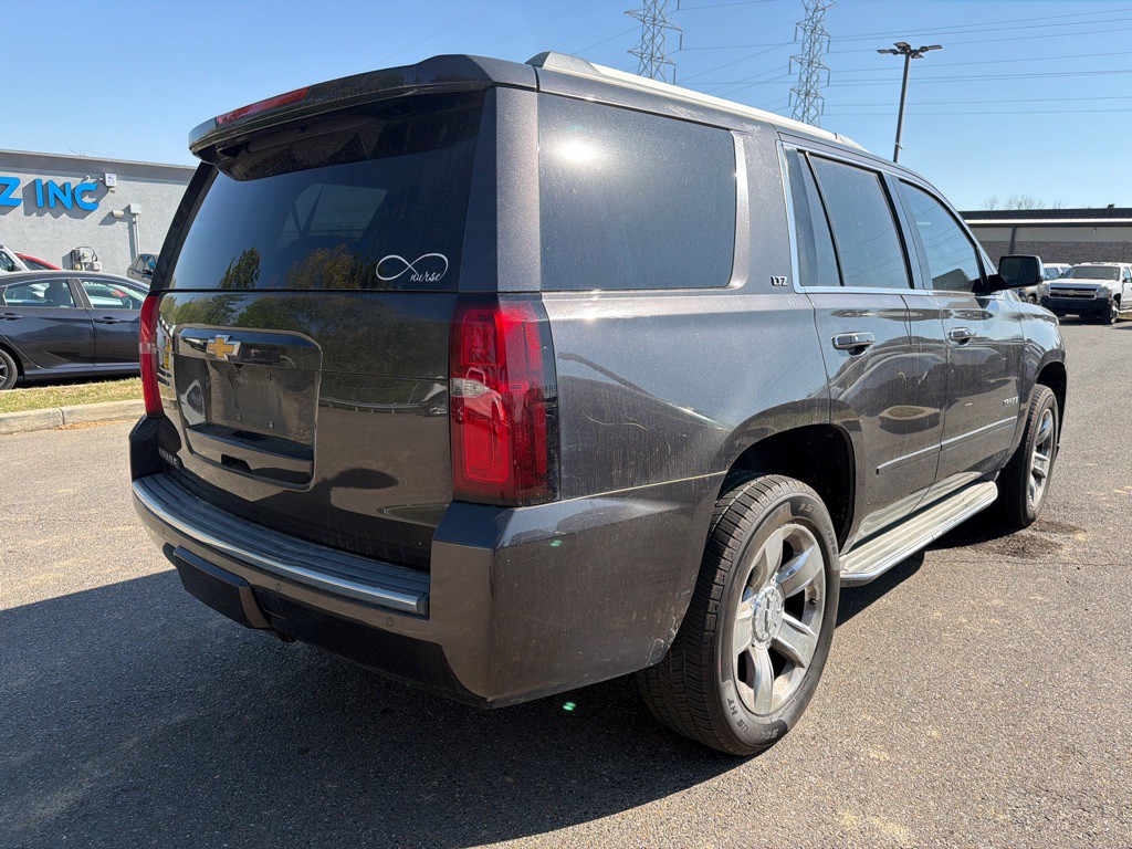 2015 Chevrolet Tahoe Image 4