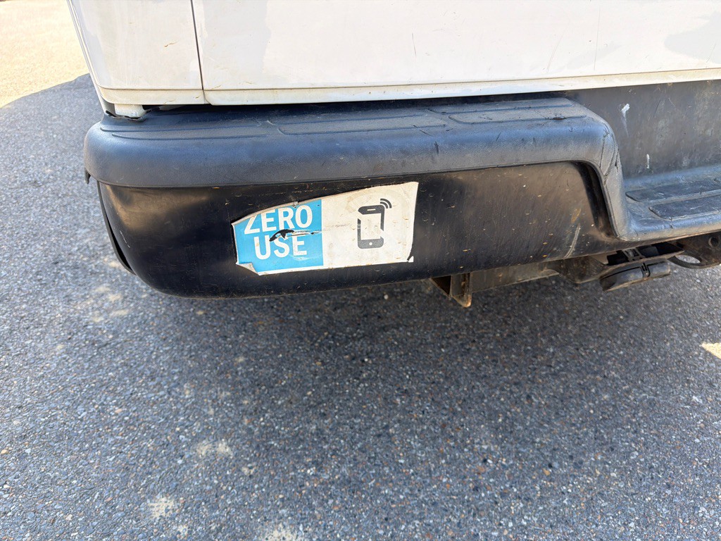 2021 Chevrolet Express Image 7