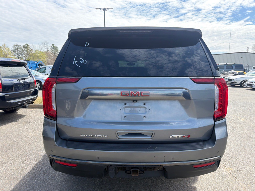 2021 GMC Yukon Image 5