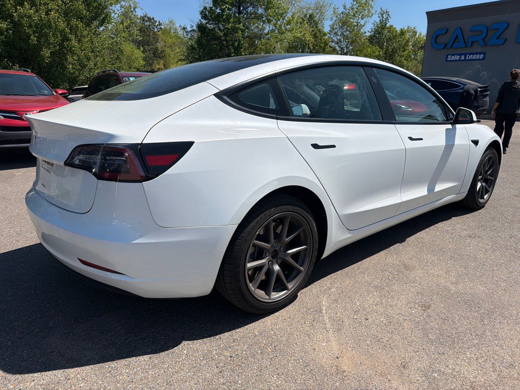 2023 Tesla Model 3 Image 4