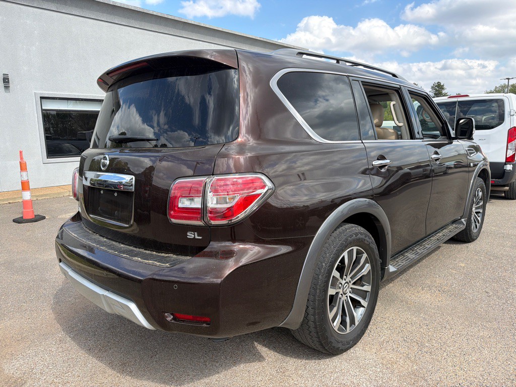2018 Nissan Armada Image 4