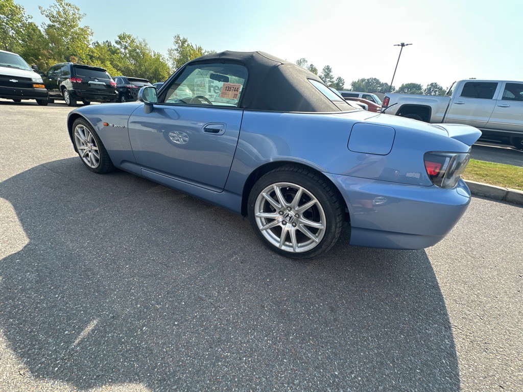 2005 Honda S2000 Image 6