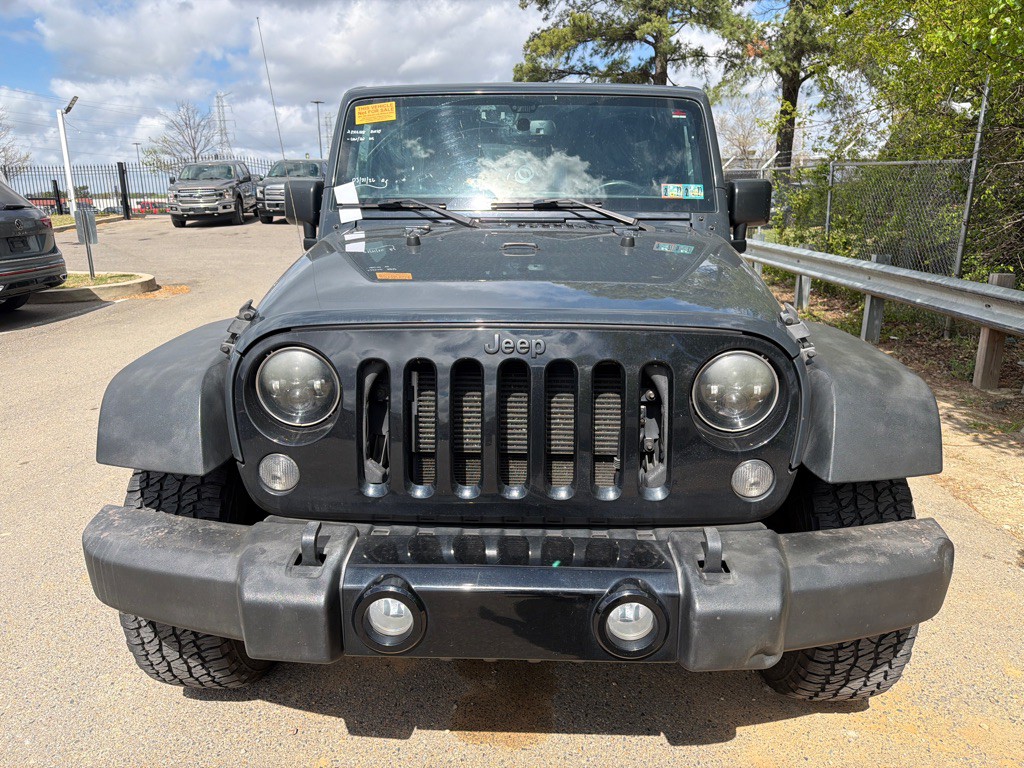 2016 Jeep Wrangler Unlimited Image 2