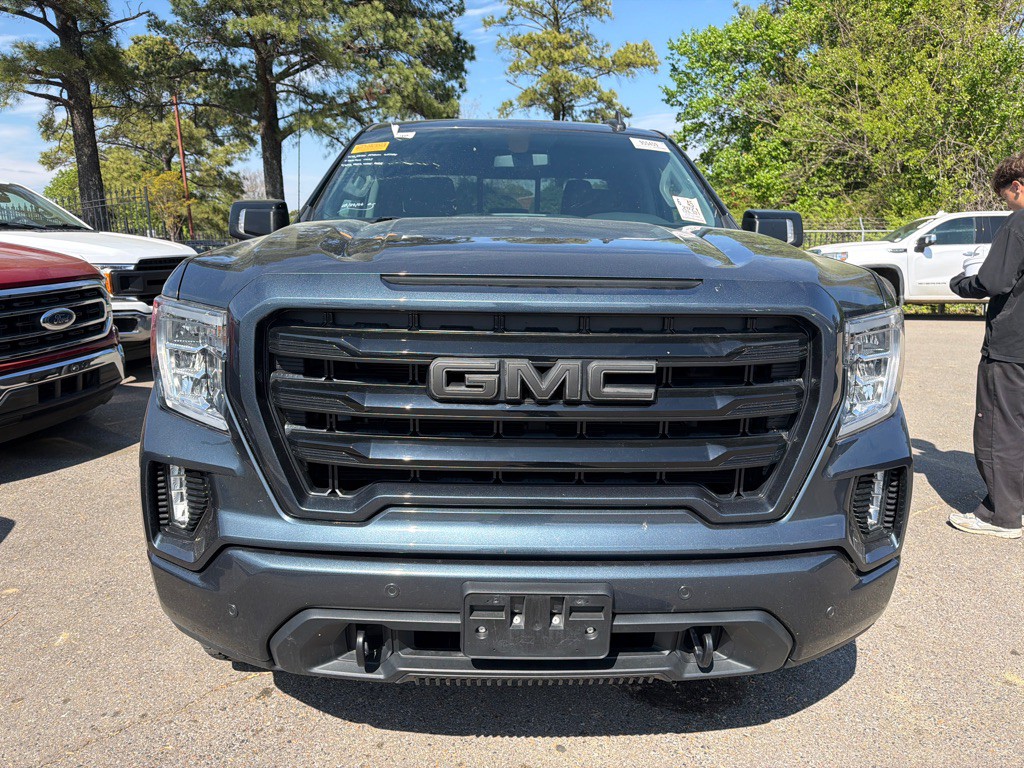 2021 GMC Sierra Image 2