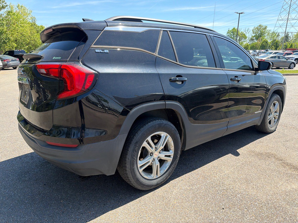2018 GMC Terrain Image 4