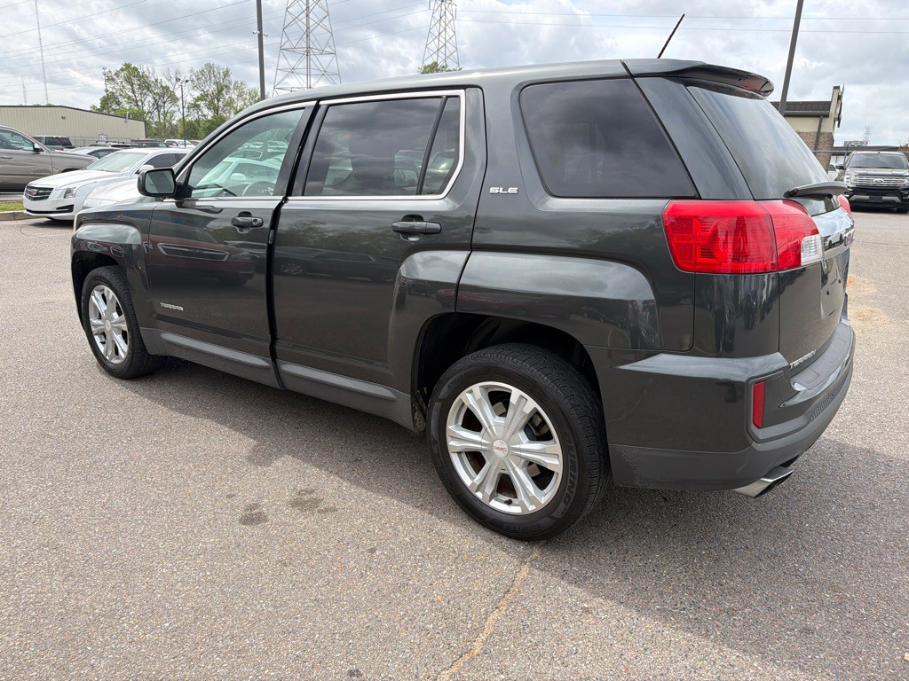 2017 GMC Terrain Image 6