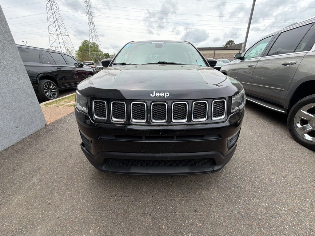 2019 Jeep Compass Image 2