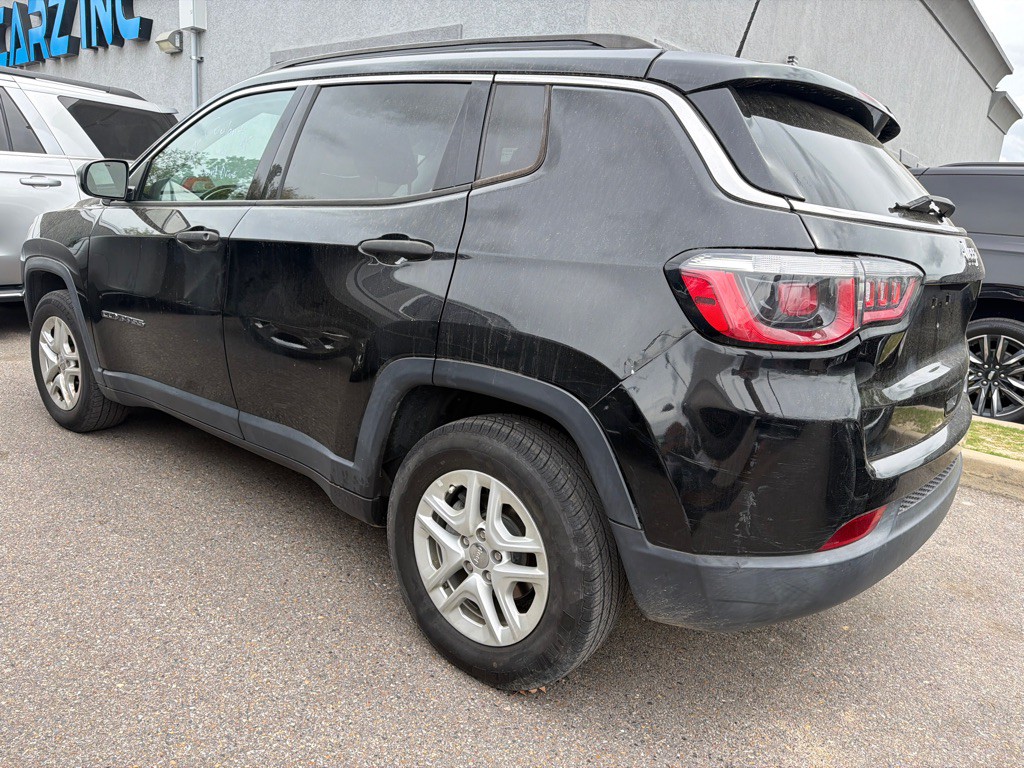2019 Jeep Compass Image 6
