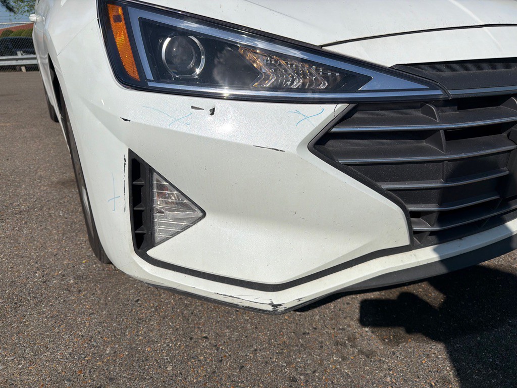 2019 Hyundai Elantra Image 7