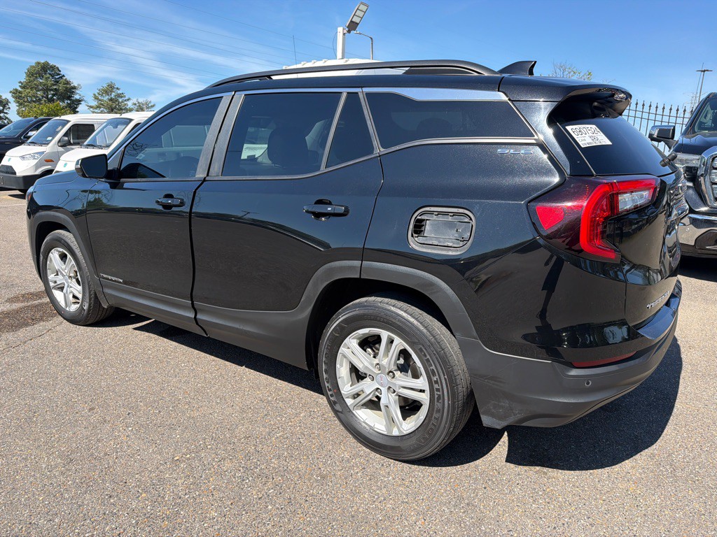 2023 GMC Terrain Image 6