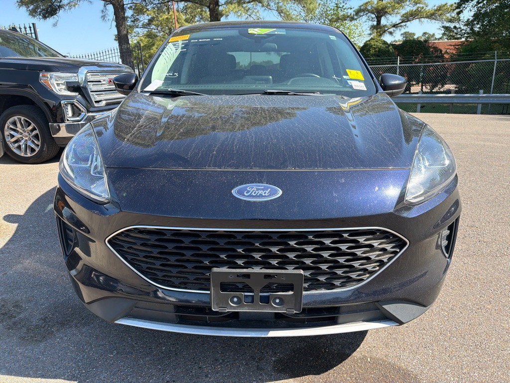 2021 Ford Escape Image 2