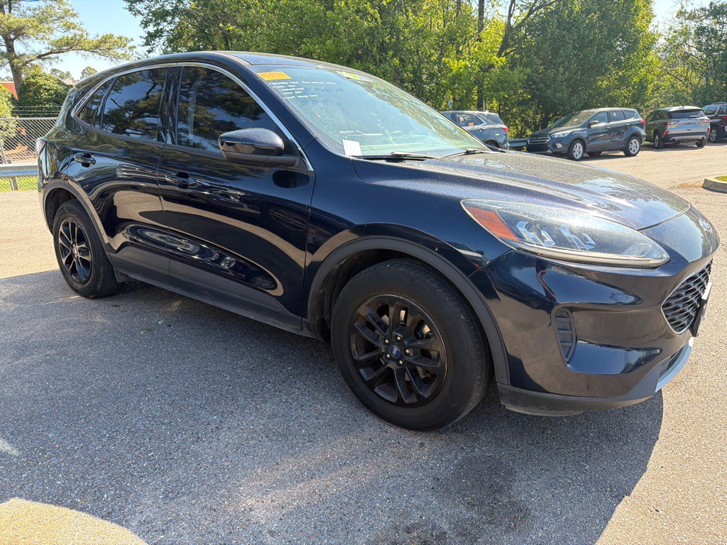 2021 Ford Escape Image 3
