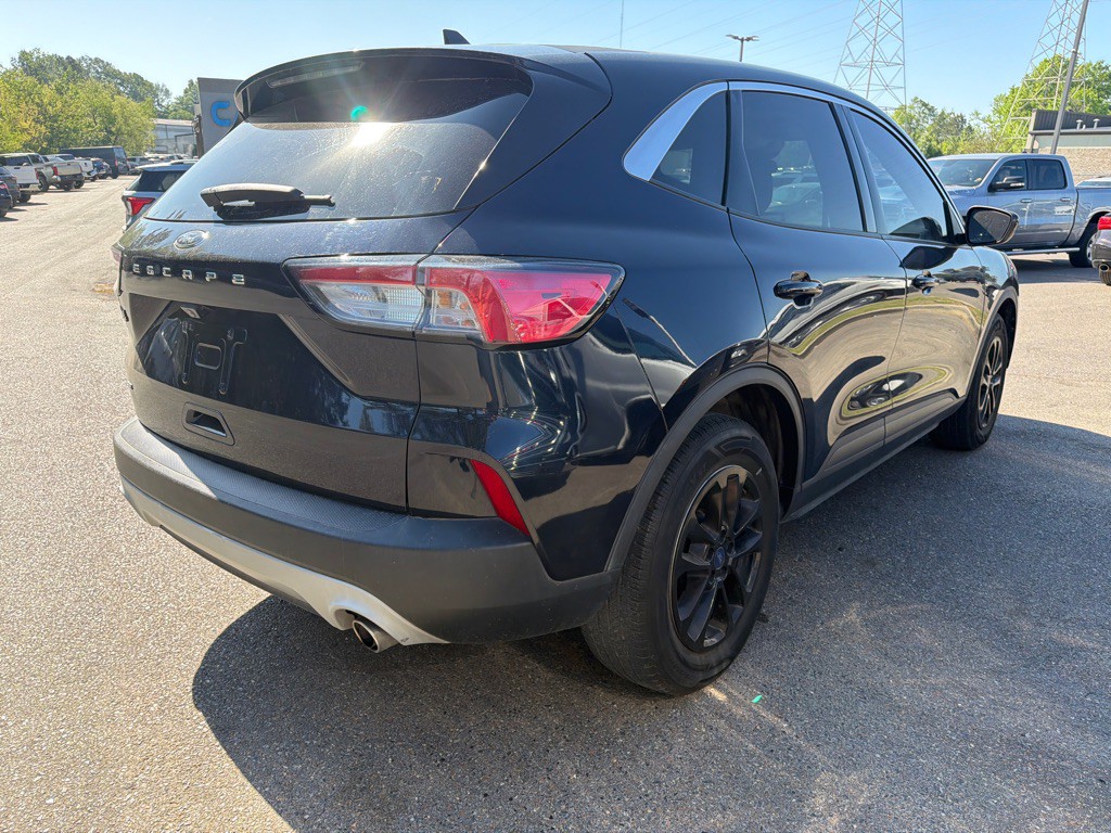2021 Ford Escape Image 4