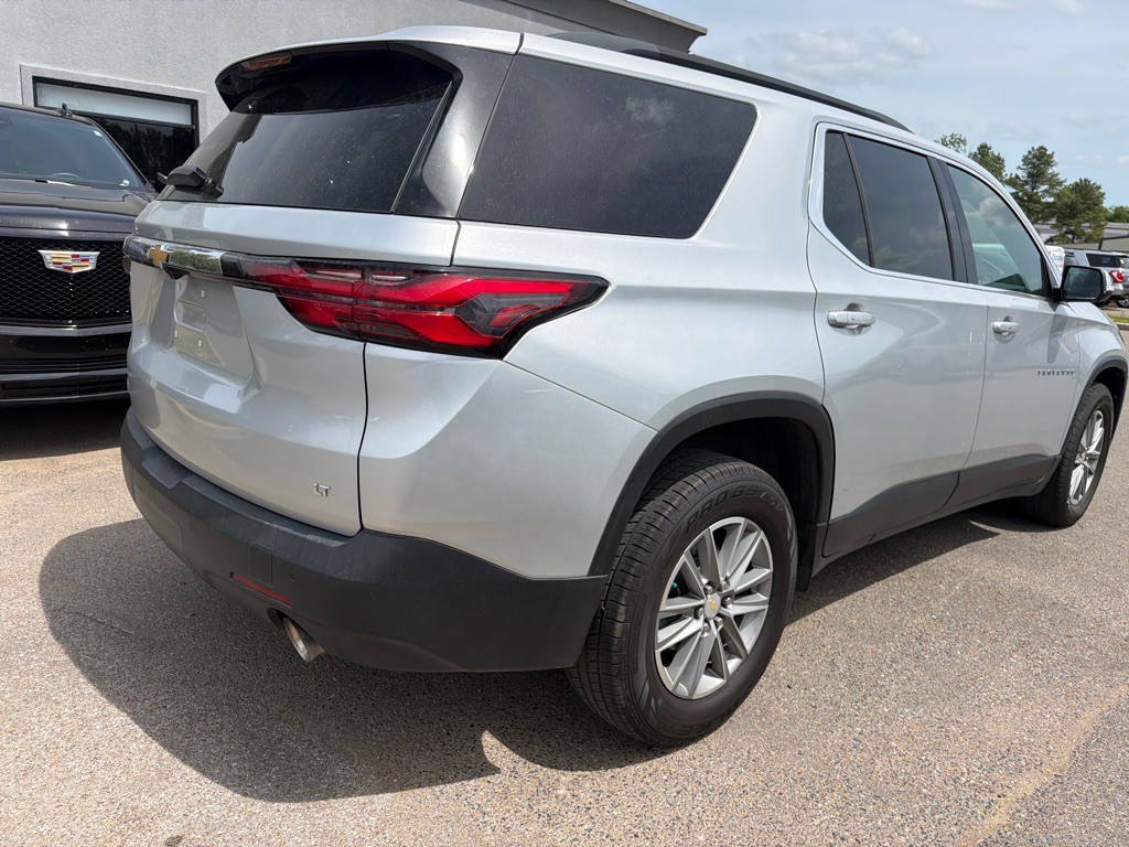 2022 Chevrolet Traverse Image 4